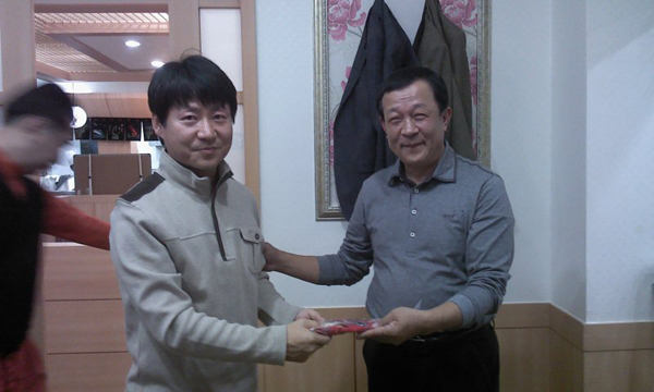 2011-12-04 19.08.36.jpg